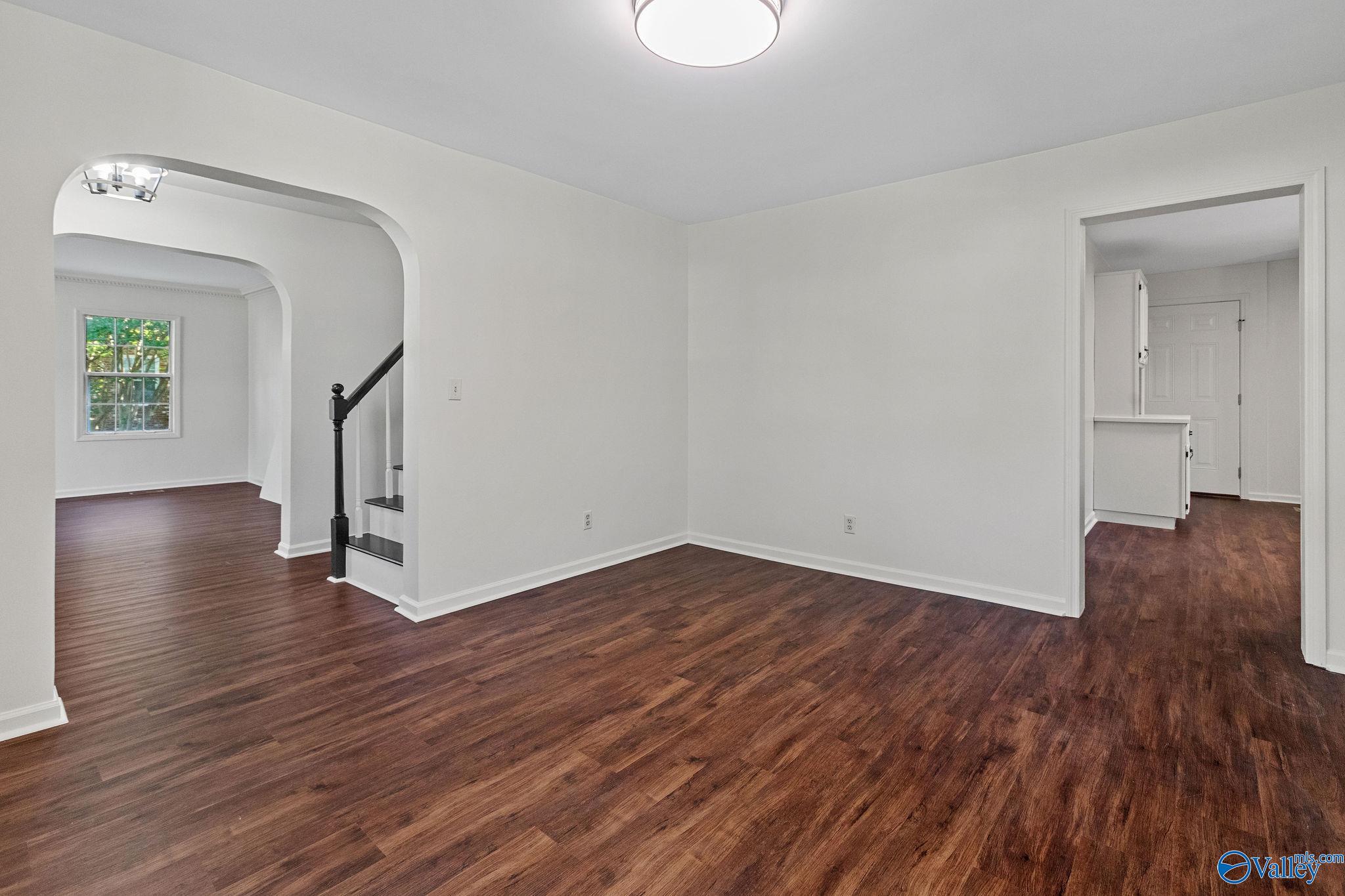 1123 Larry Street