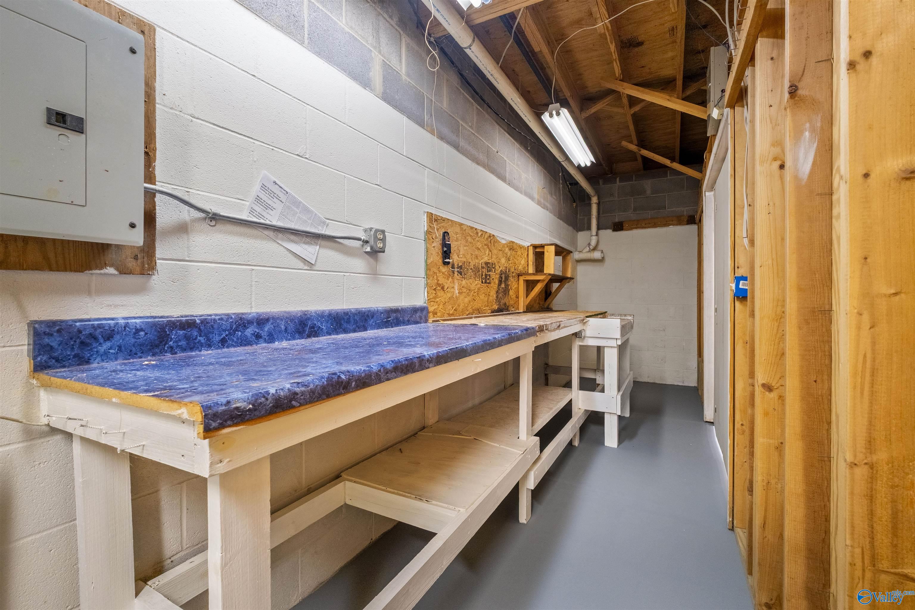 17207 County Road 22