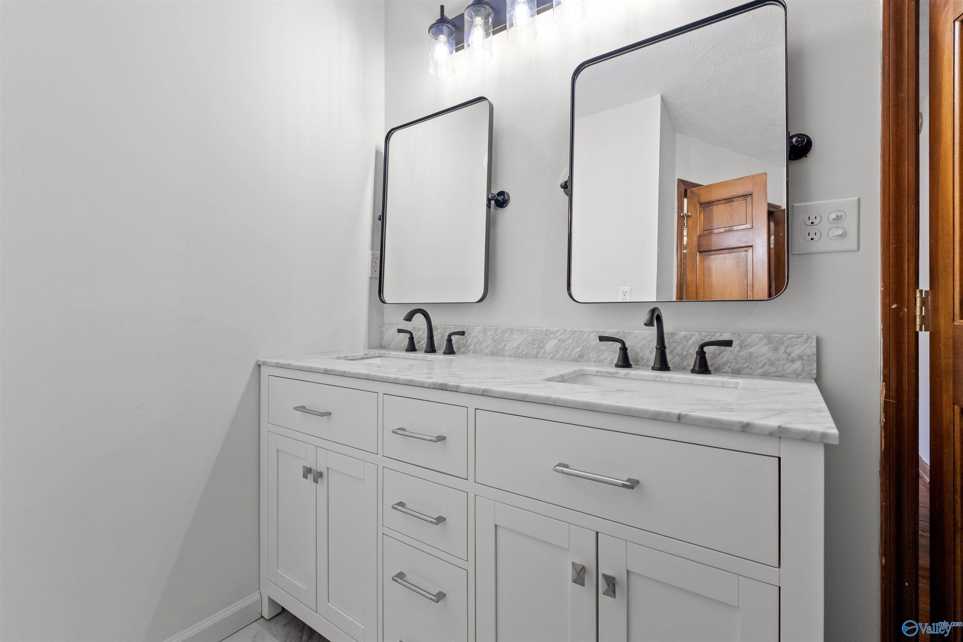 17207 County Road 22