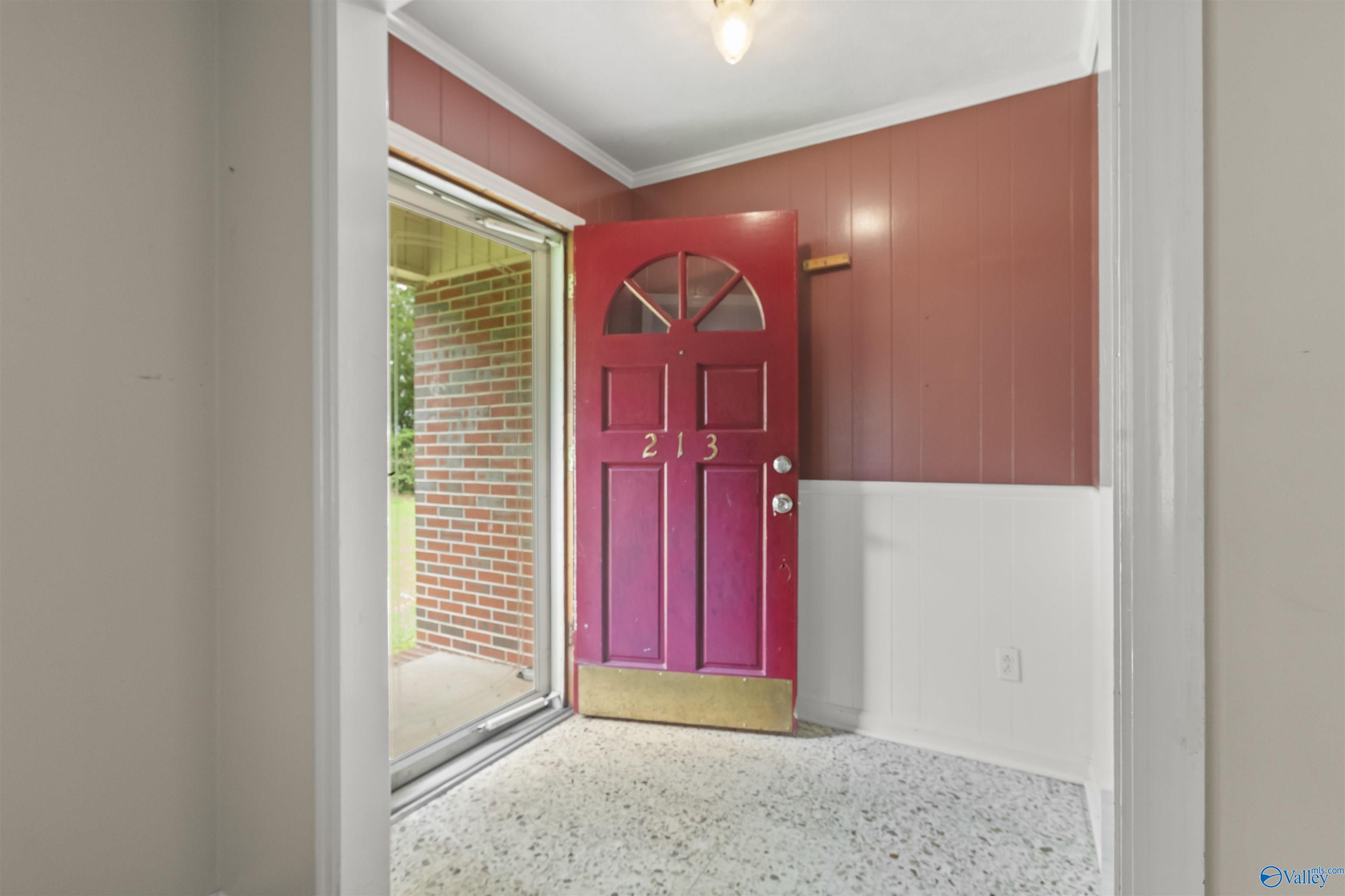 213 Monterey Circle