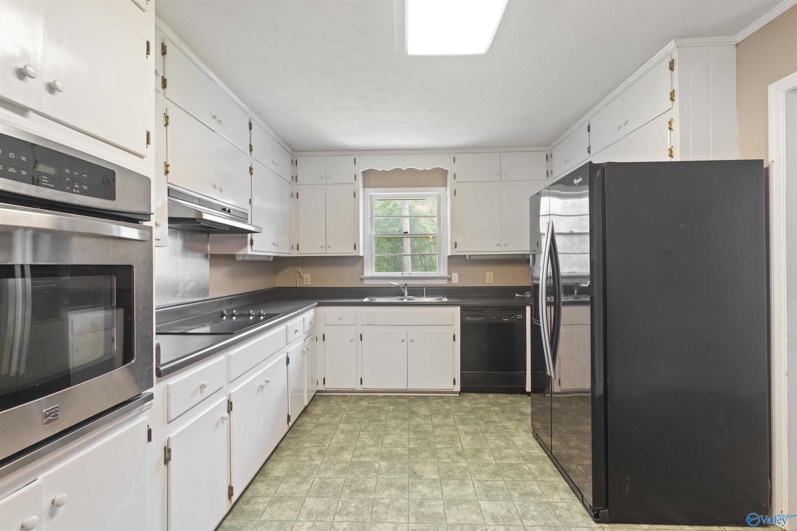 213 Monterey Circle