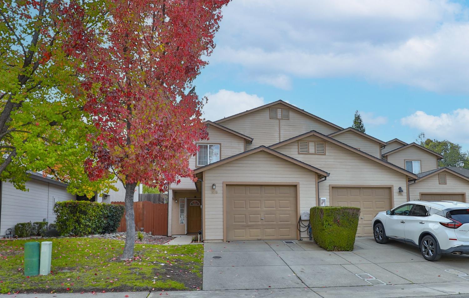 3008 Courtside Drive