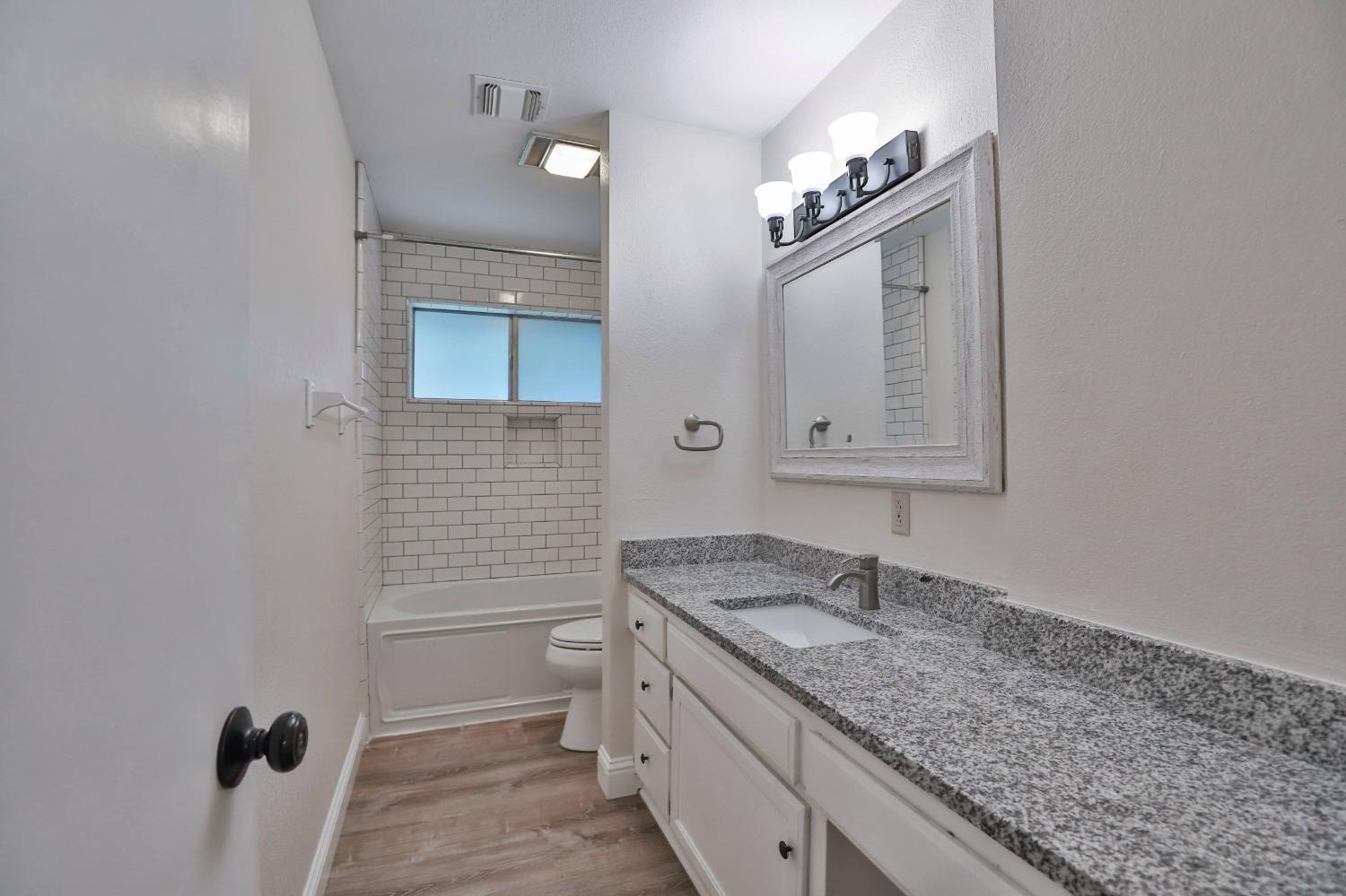 3900 Havenhurst Court