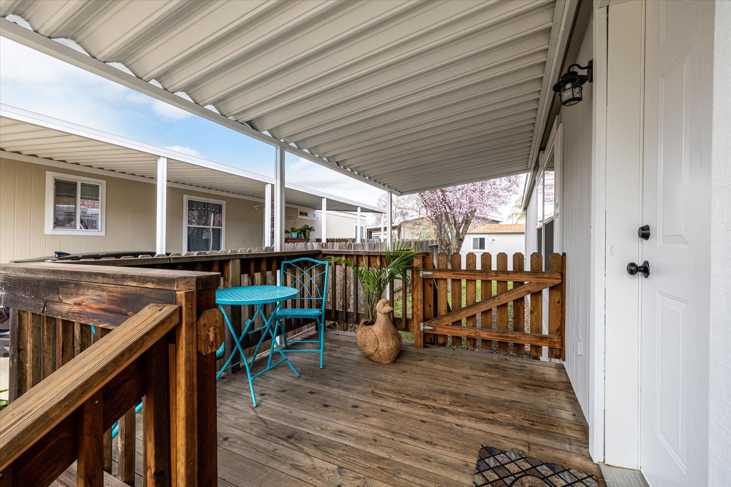 1130 White Rock Road 116