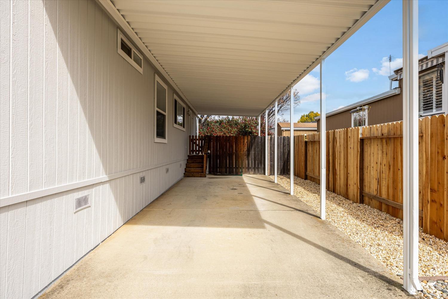 1130 White Rock Road 116