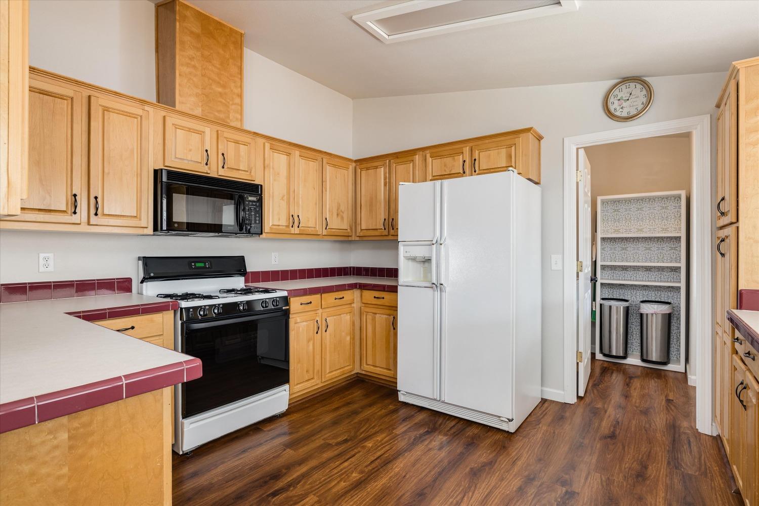 1130 White Rock Road 116