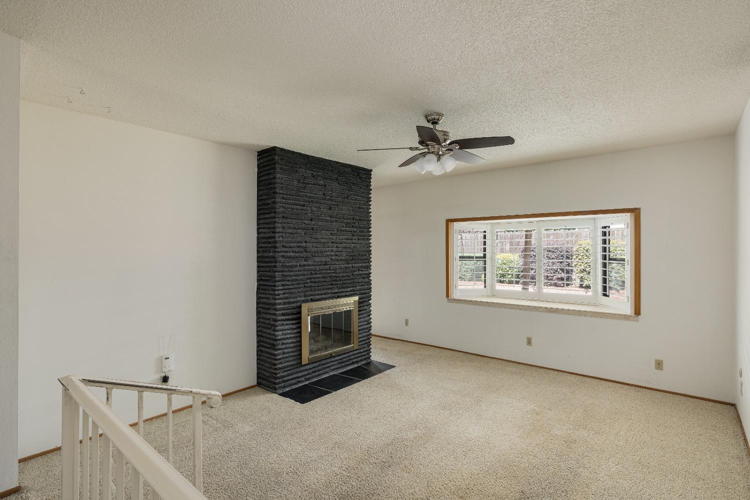 2615 Notre Dame Drive