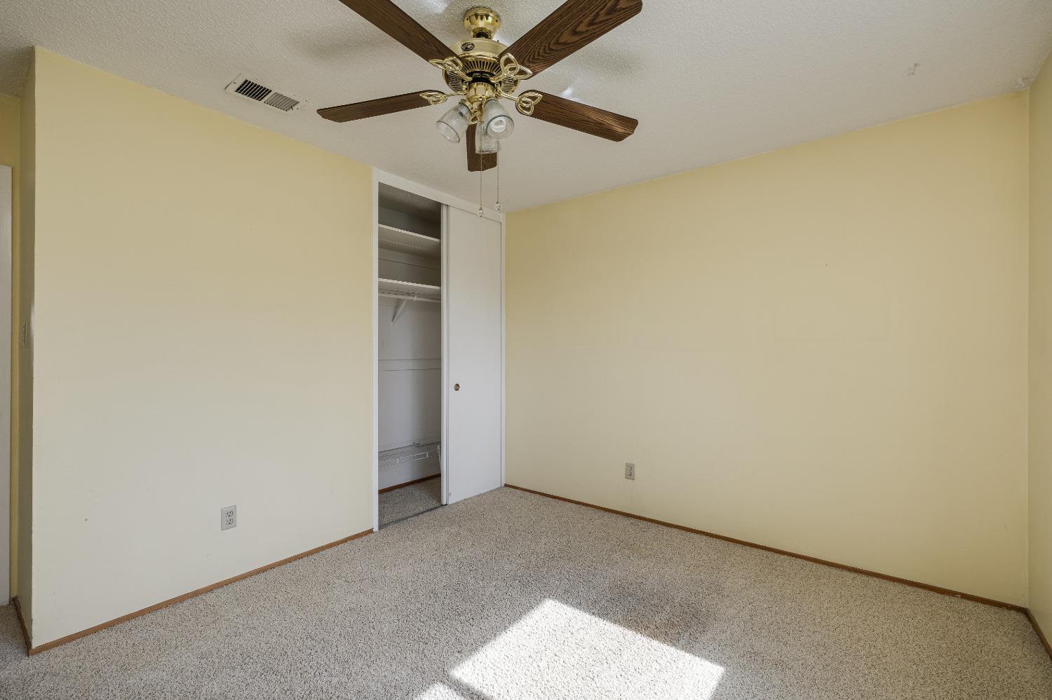 2615 Notre Dame Drive