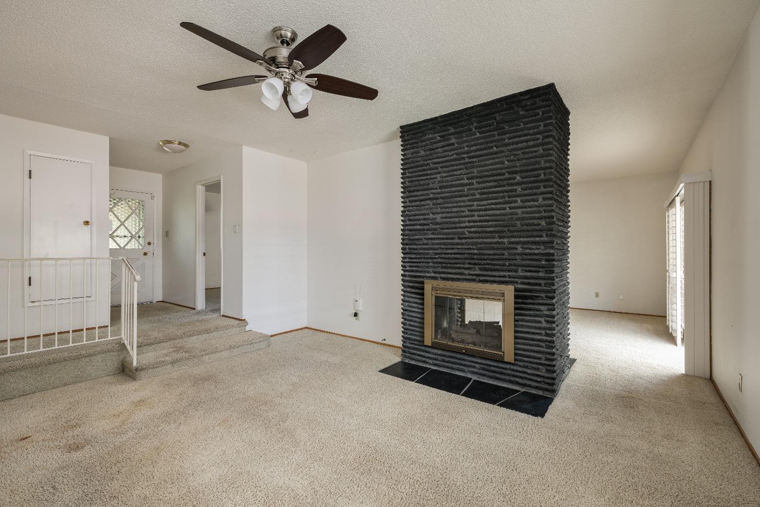 2615 Notre Dame Drive