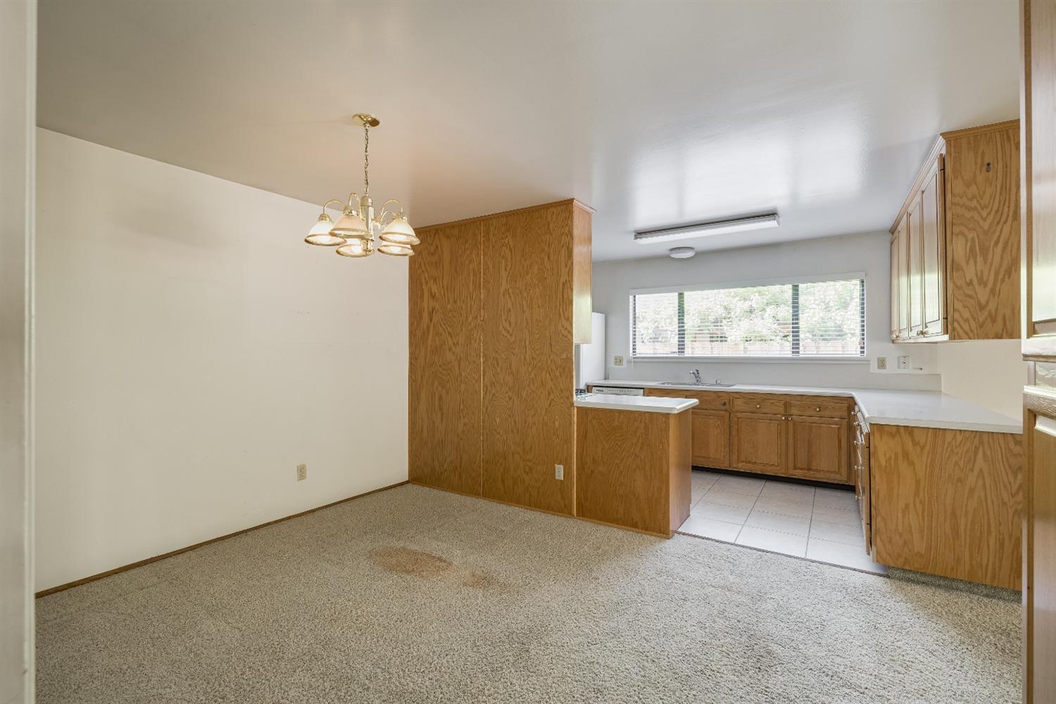 2615 Notre Dame Drive