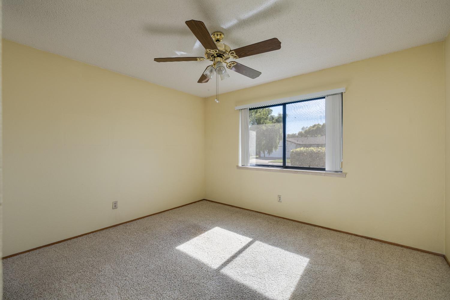 2615 Notre Dame Drive