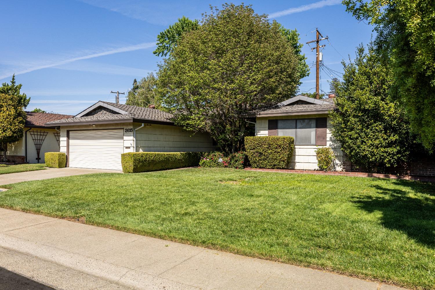 2615 Notre Dame Drive