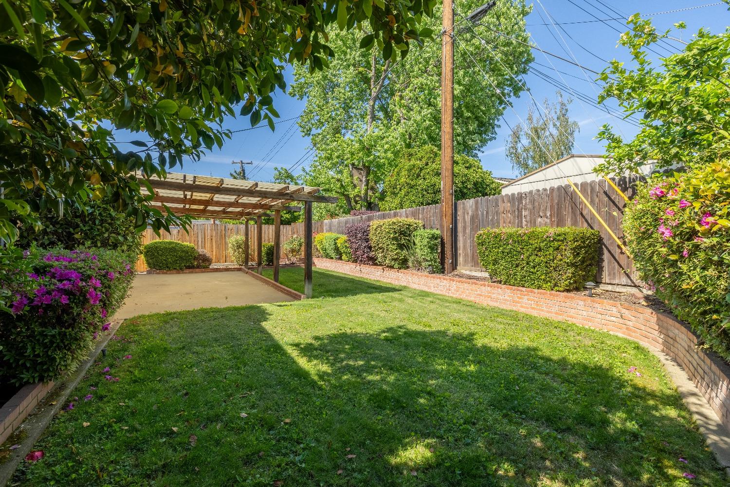 2615 Notre Dame Drive