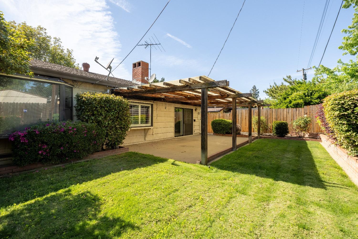 2615 Notre Dame Drive