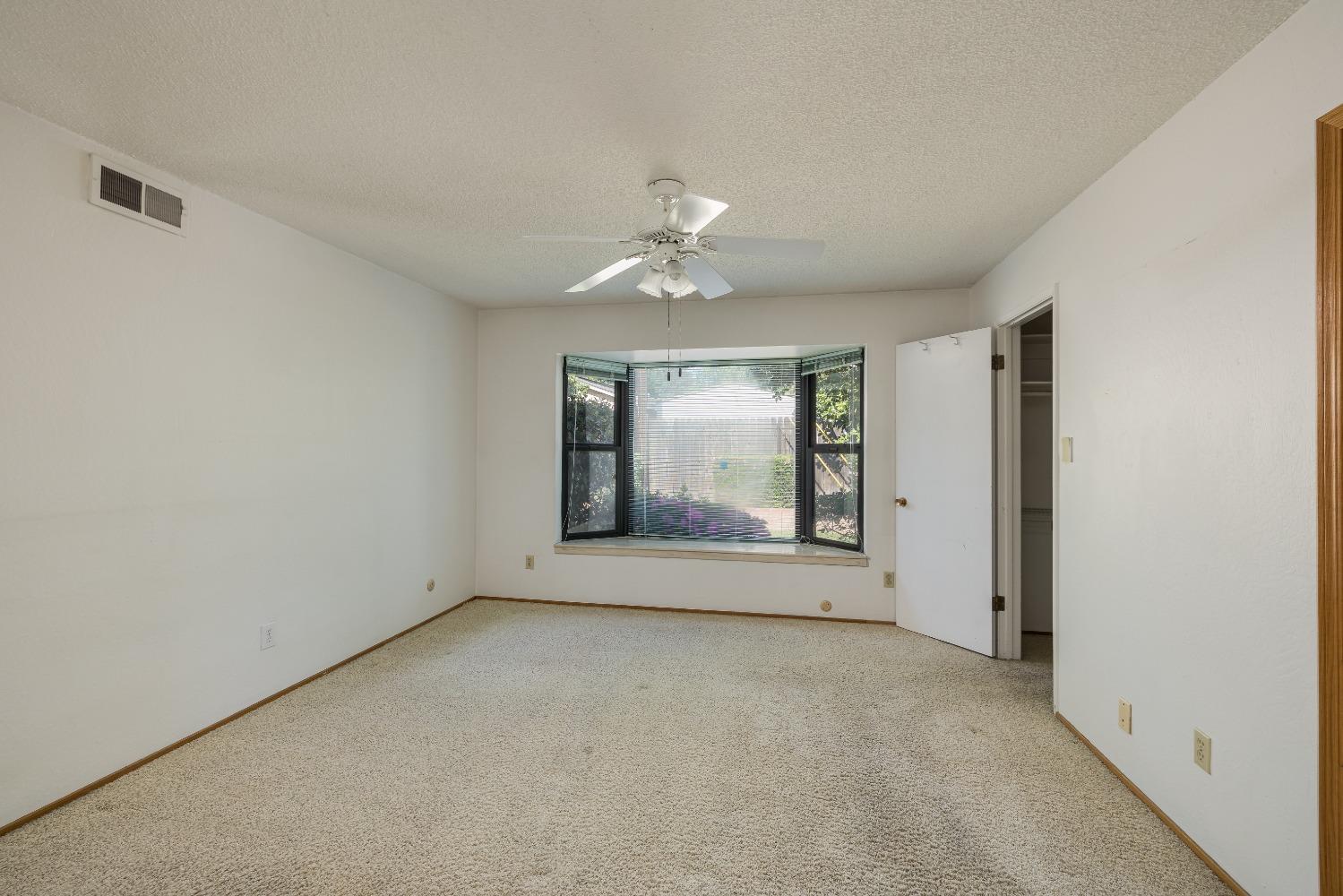 2615 Notre Dame Drive