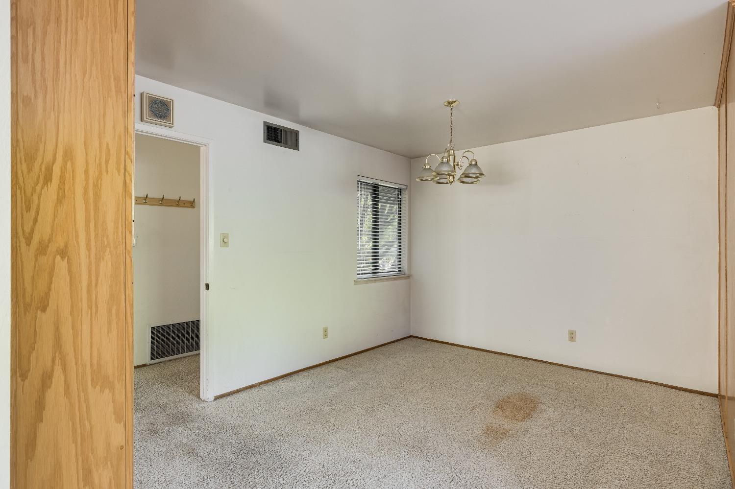 2615 Notre Dame Drive