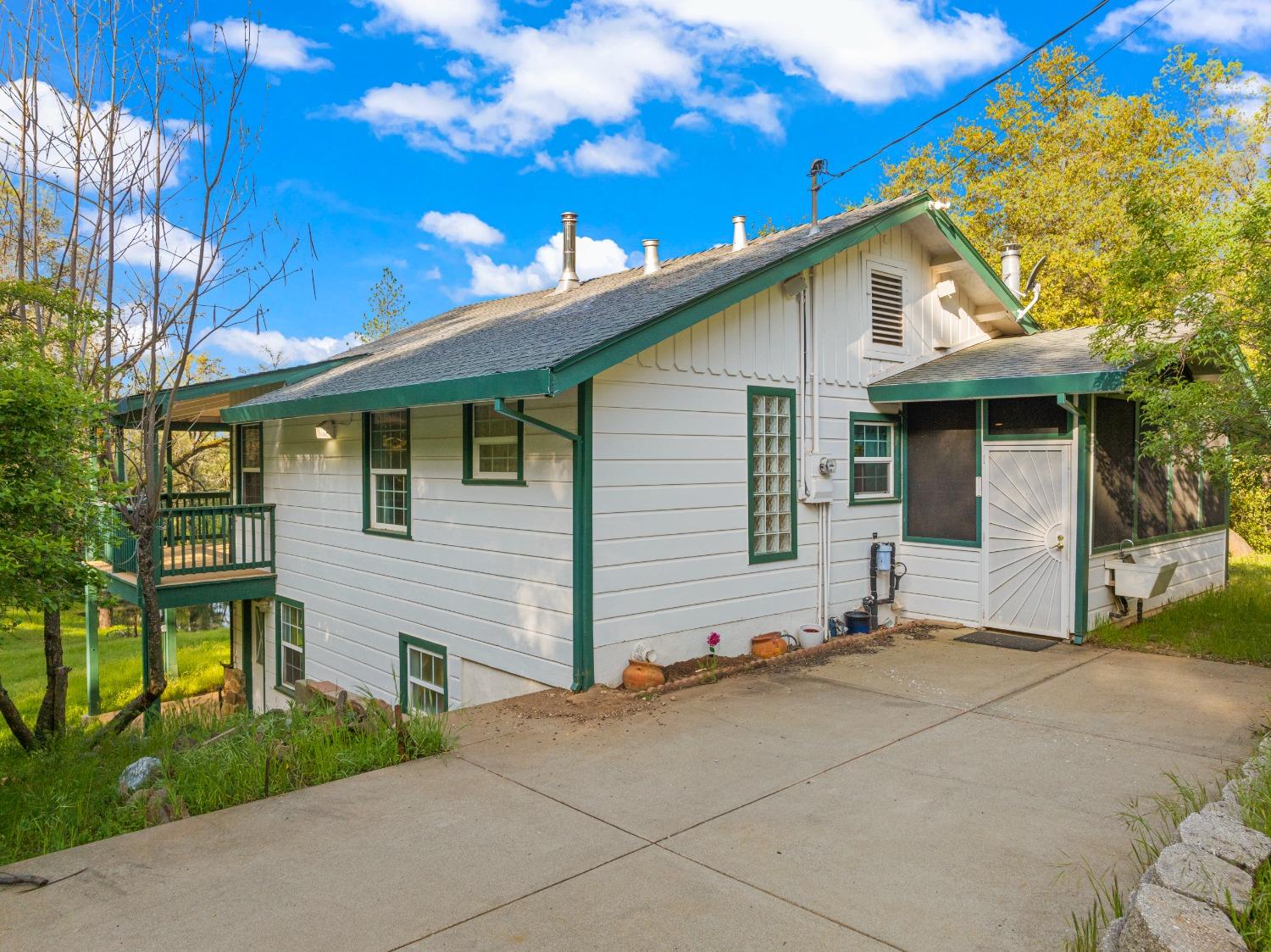 3361 Cedar Creek Road