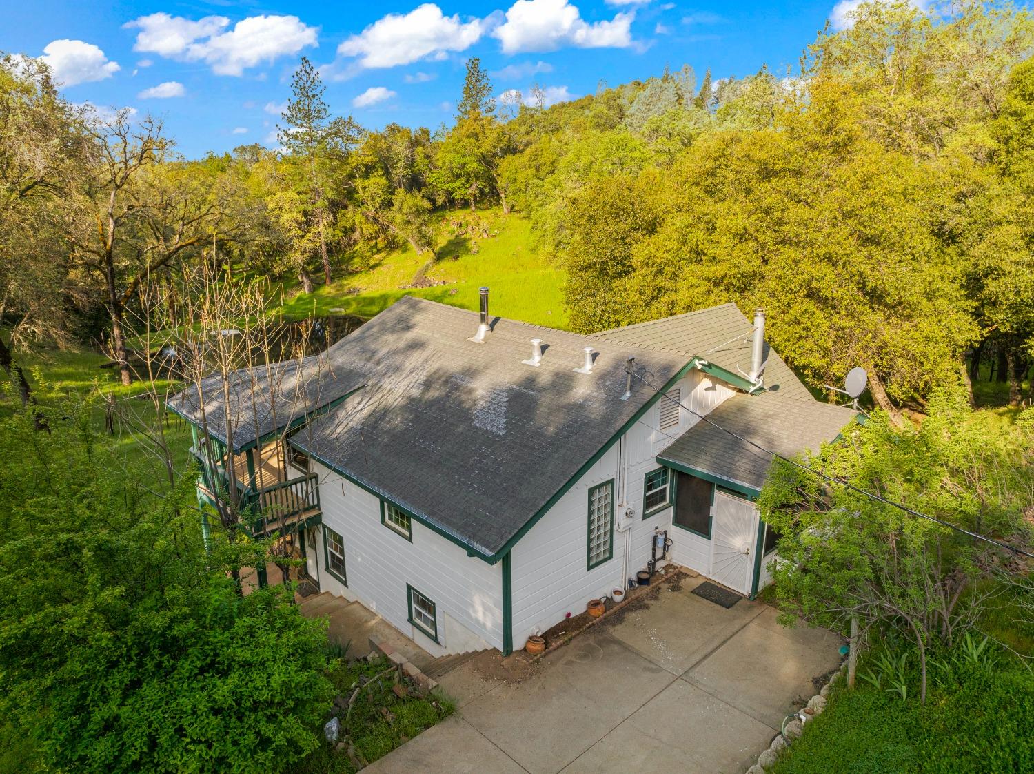 3361 Cedar Creek Road