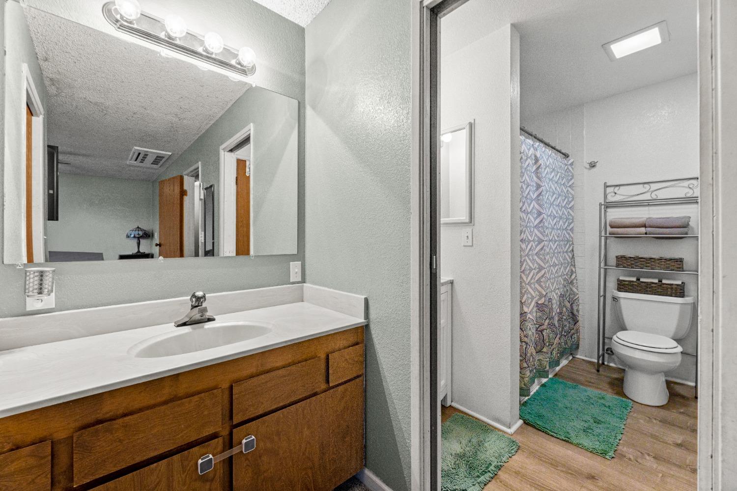 5415 Buttercup Drive