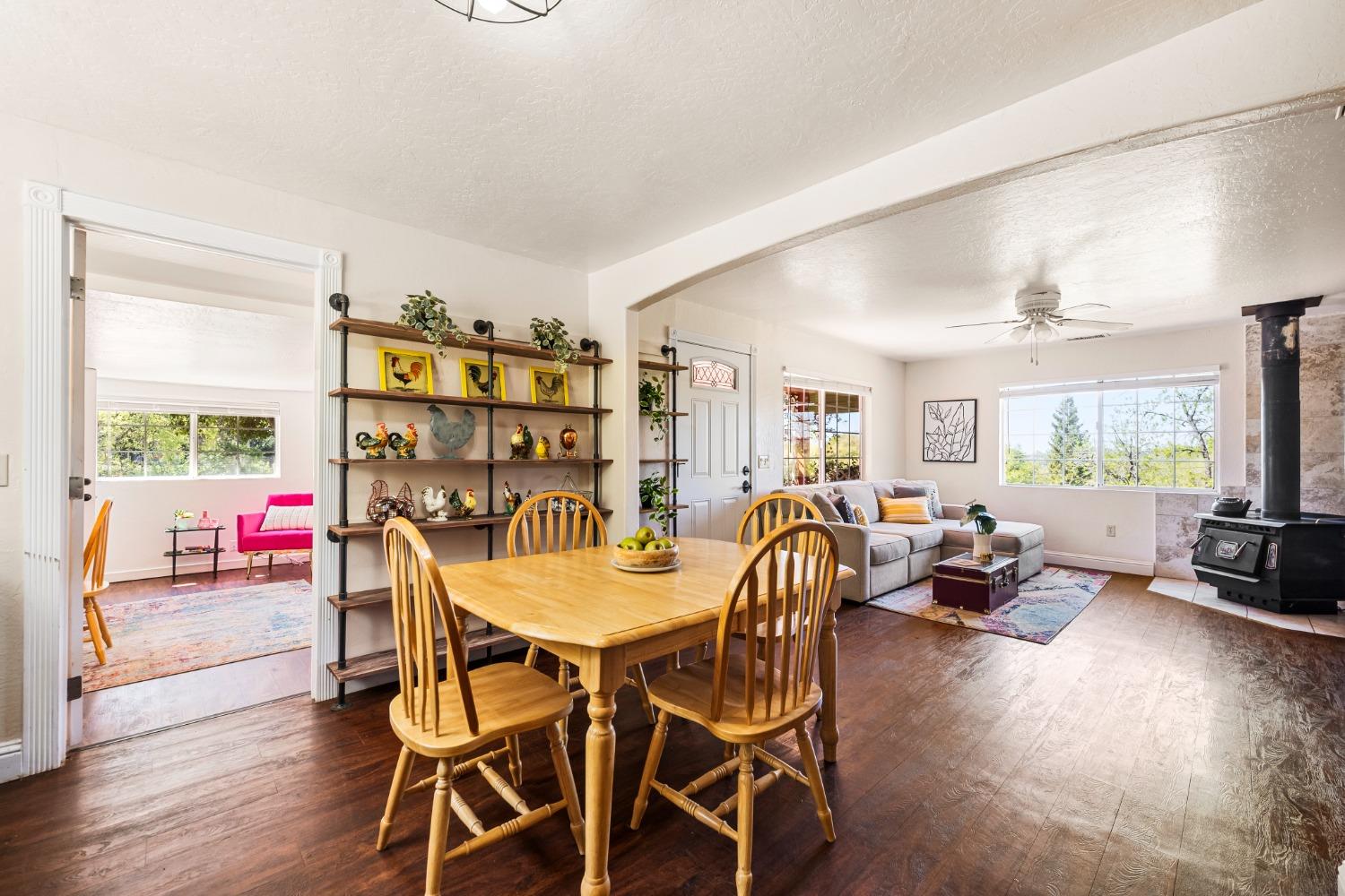 1900 Valley Vista Lane