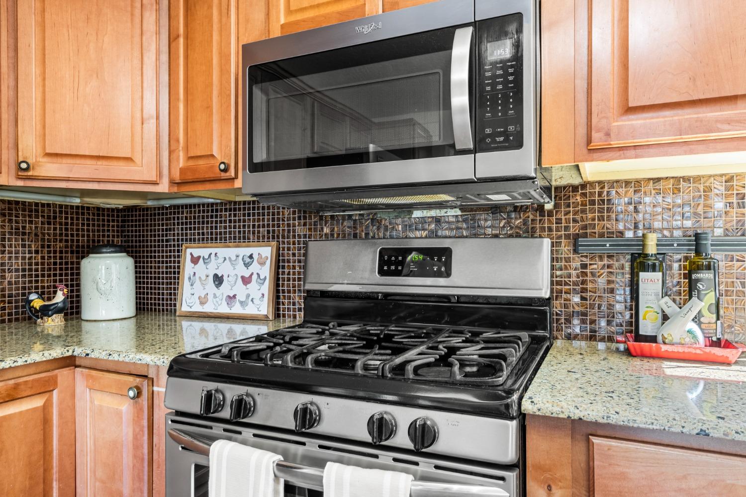 1900 Valley Vista Lane