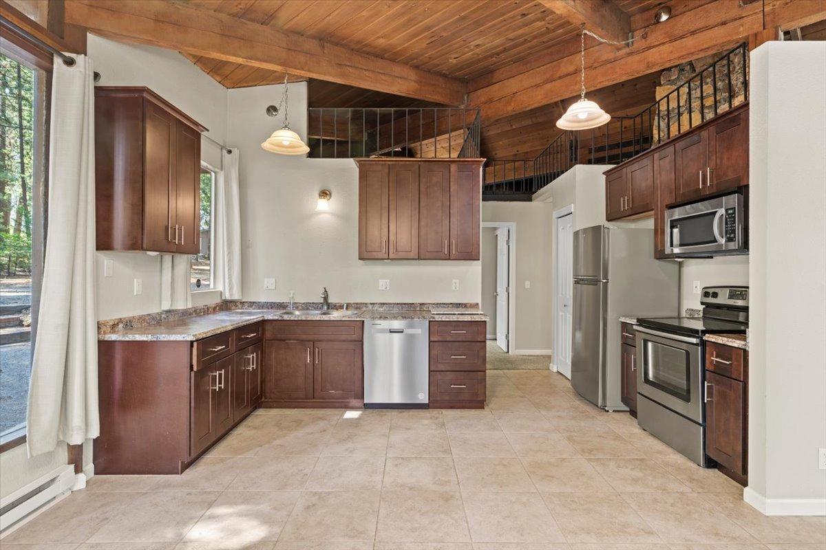 9900 Grizzly Flat Road