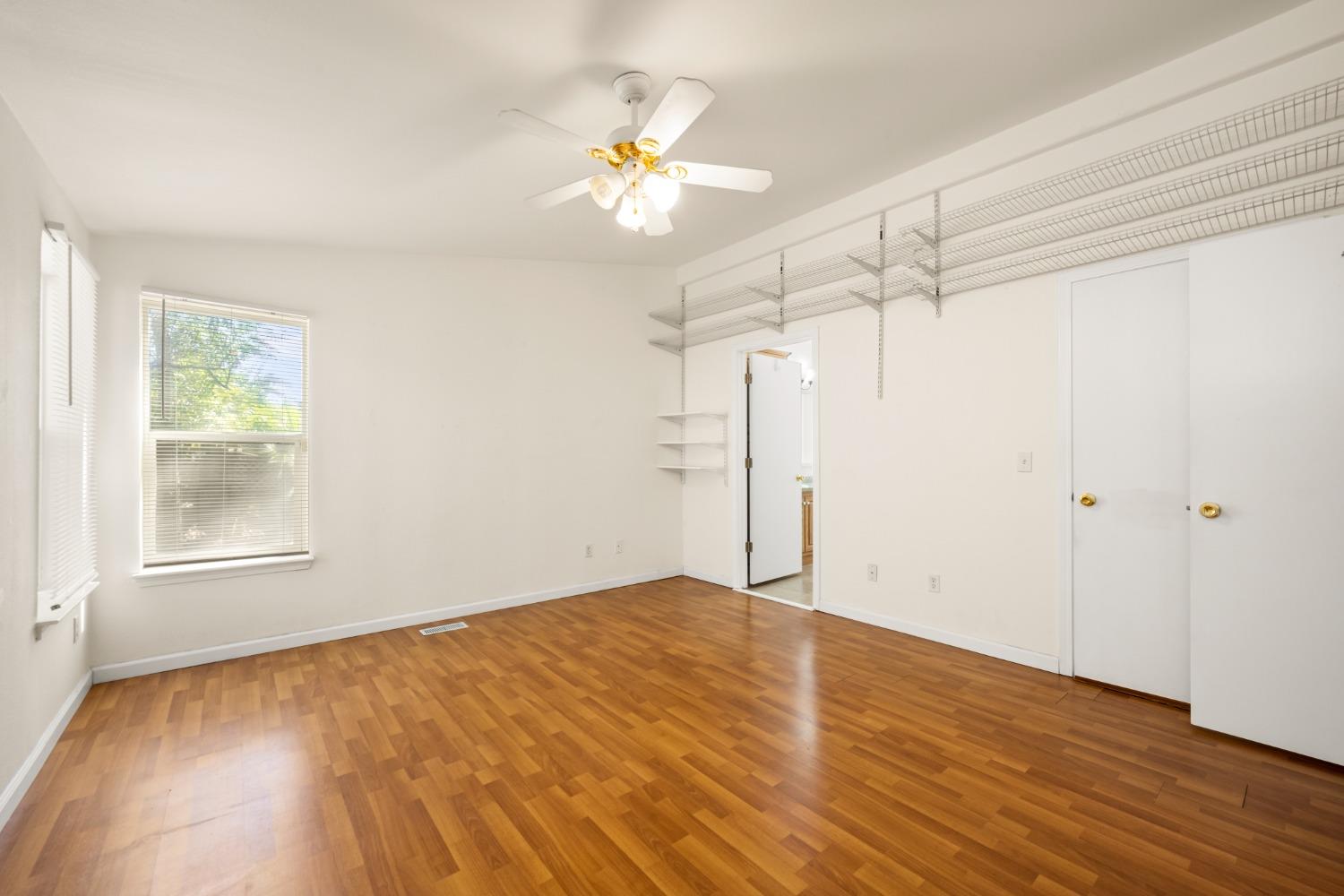 5040 Jackson Street 40