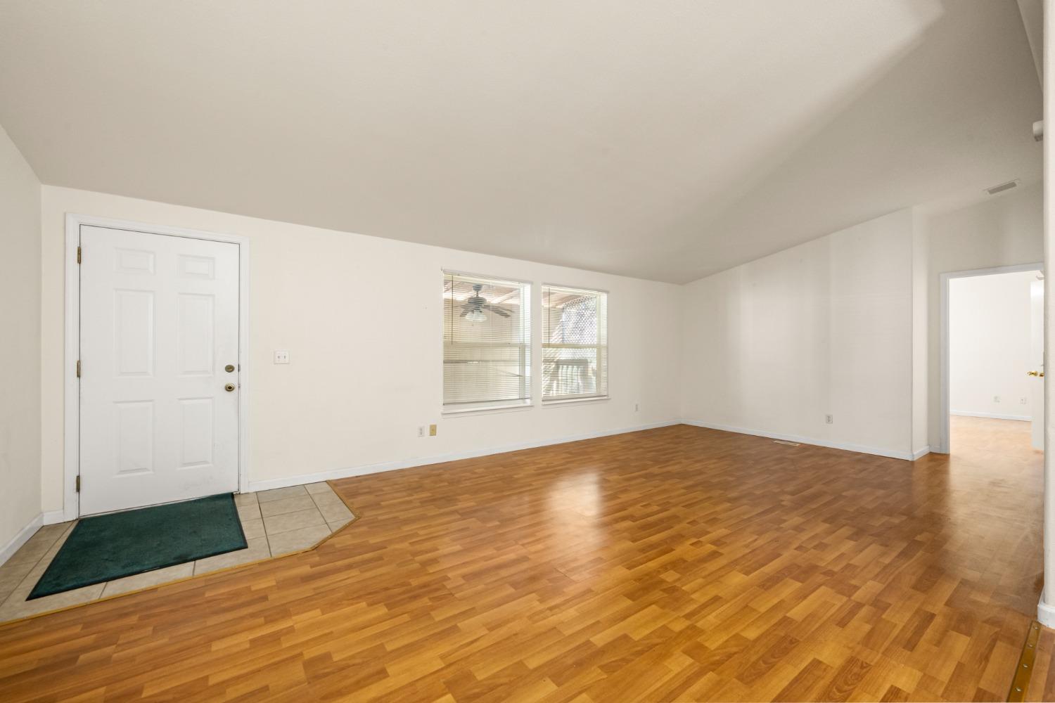 5040 Jackson Street 40