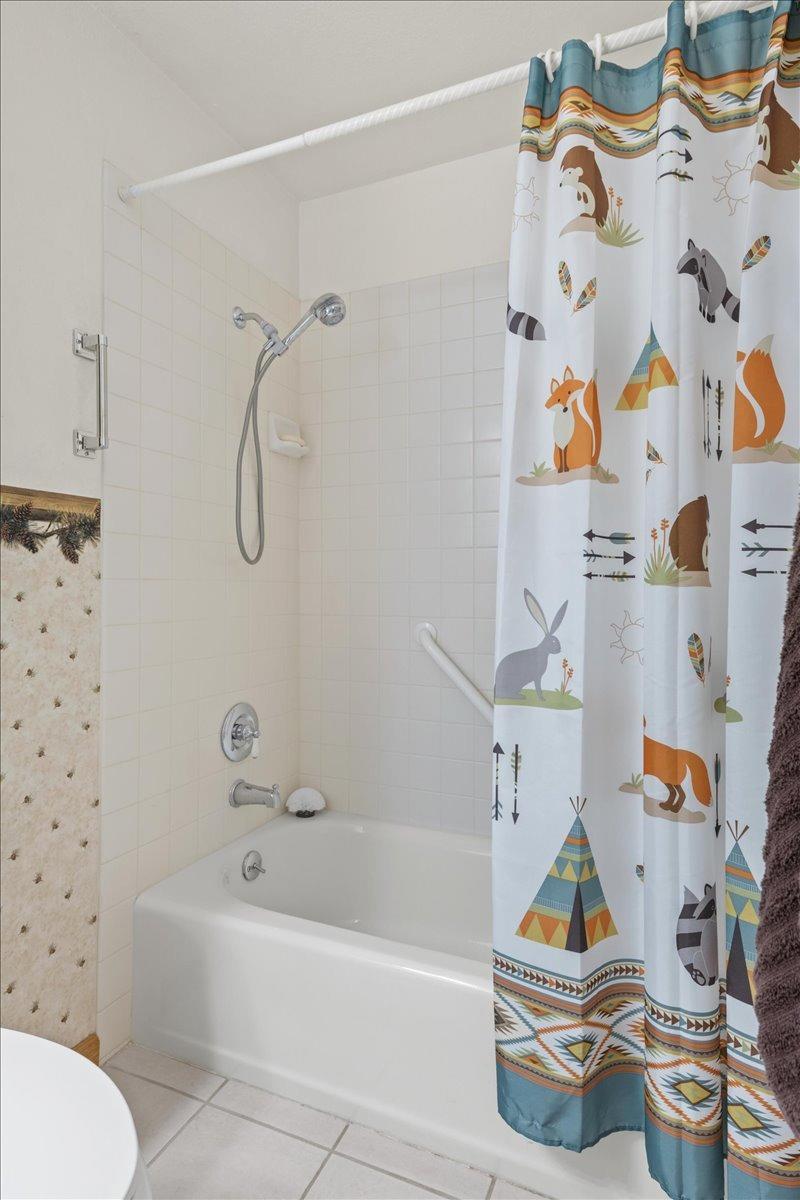 5284 Loch Leven Drive