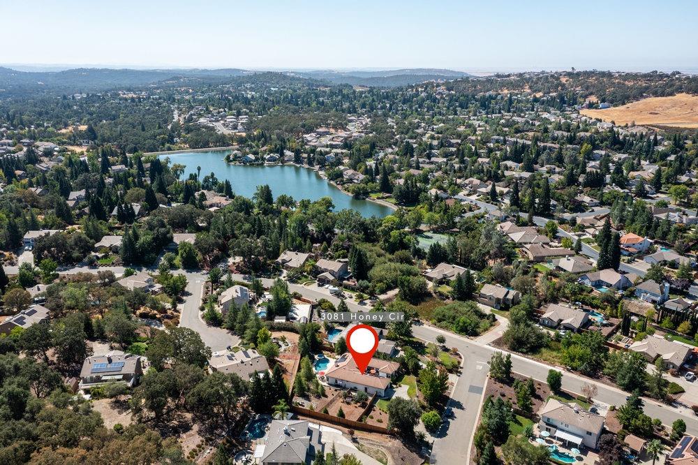 3081 Honey Circle