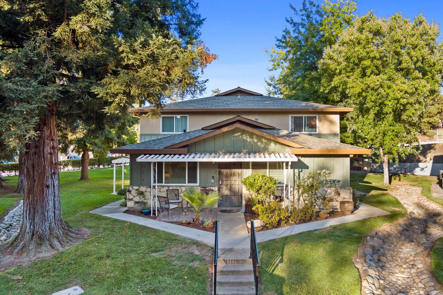 5122 Rhode Island Drive 1