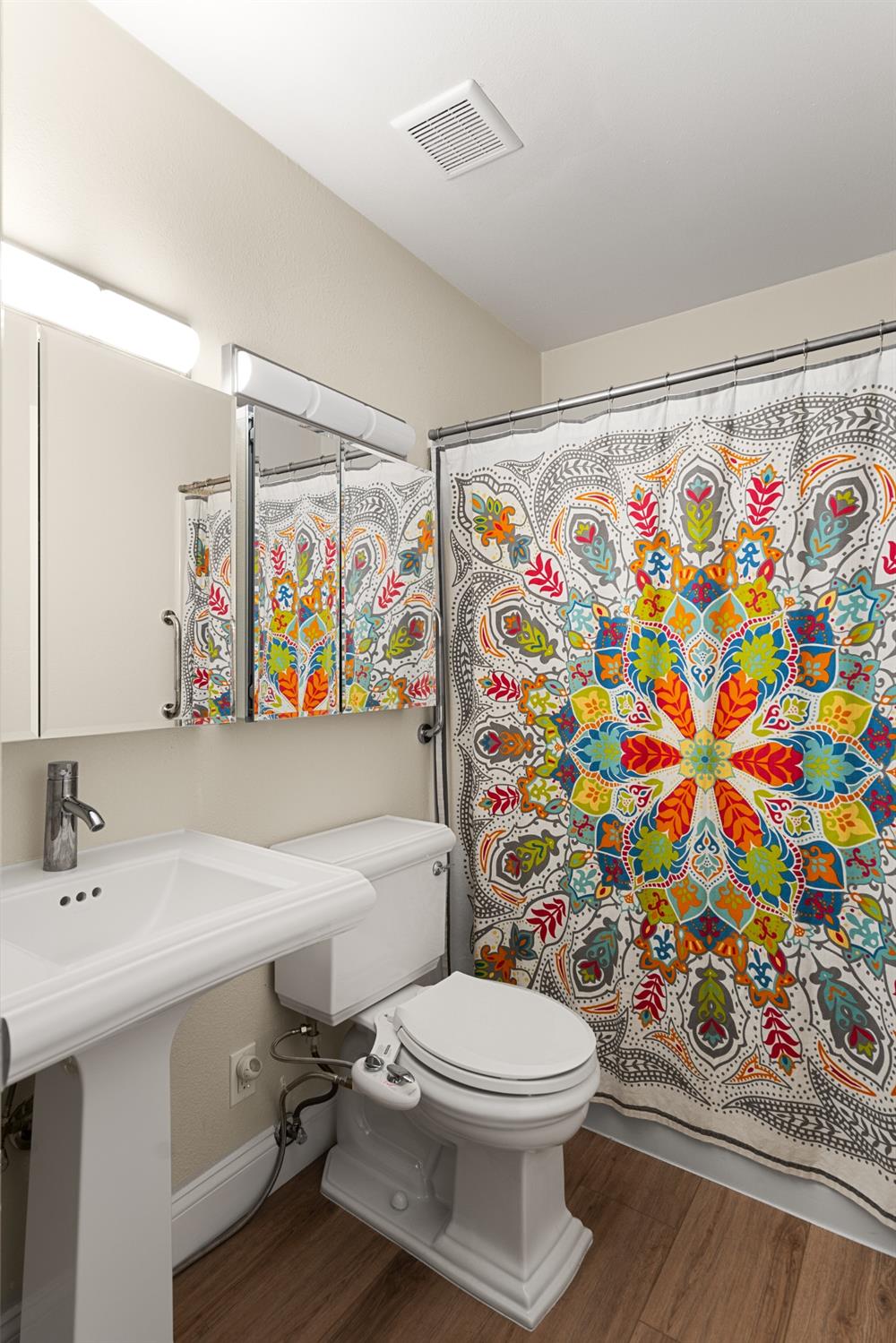 5122 Rhode Island Drive 1