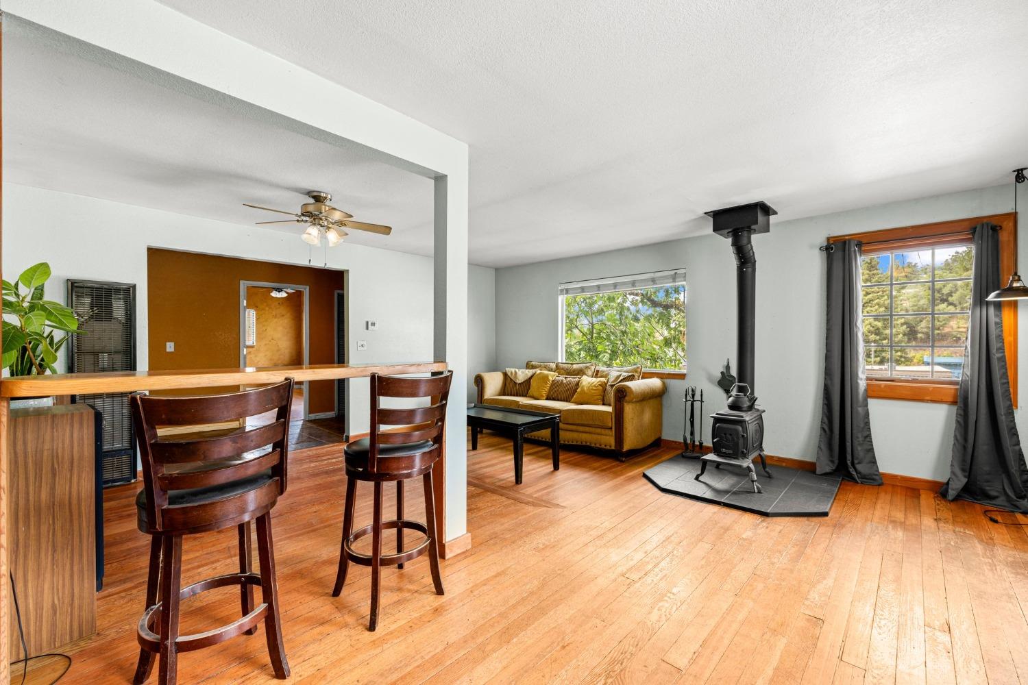 868 Reservoir Street