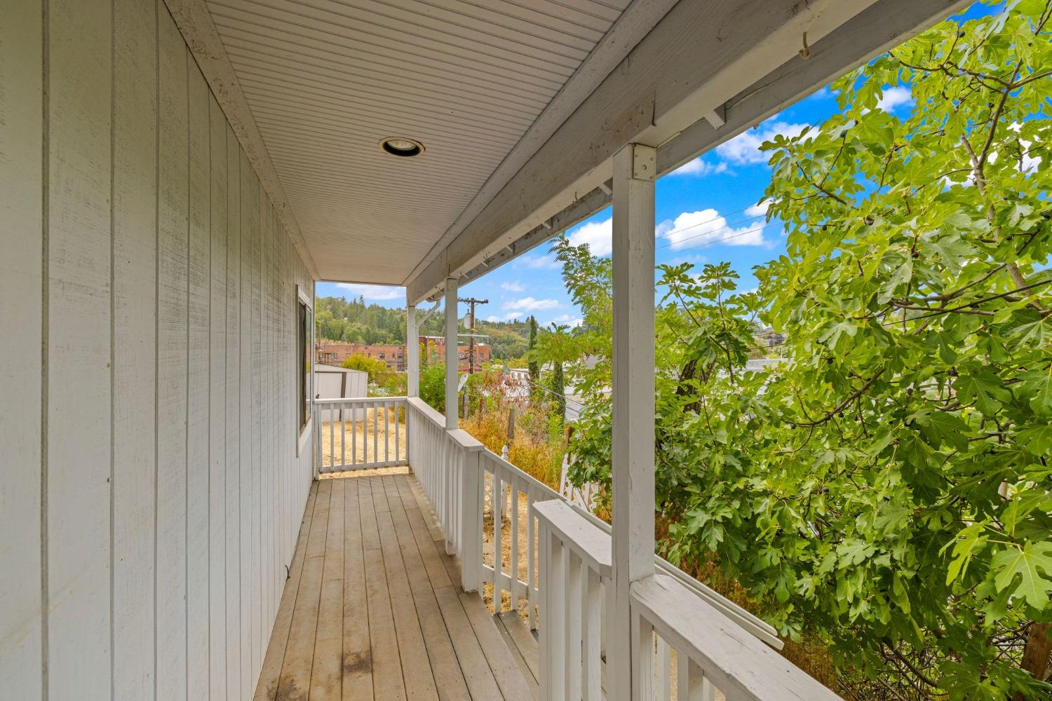 868 Reservoir Street