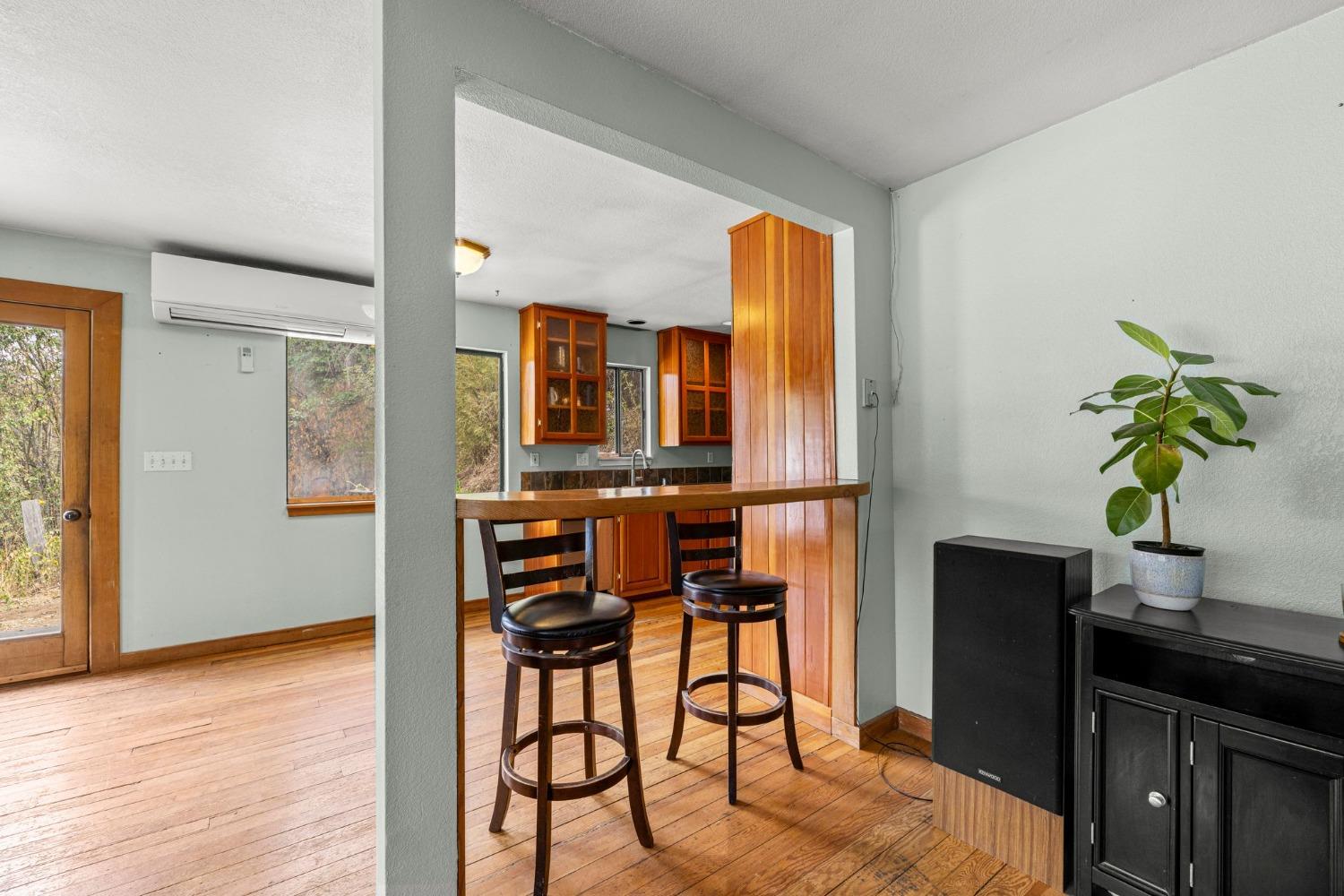 868 Reservoir Street