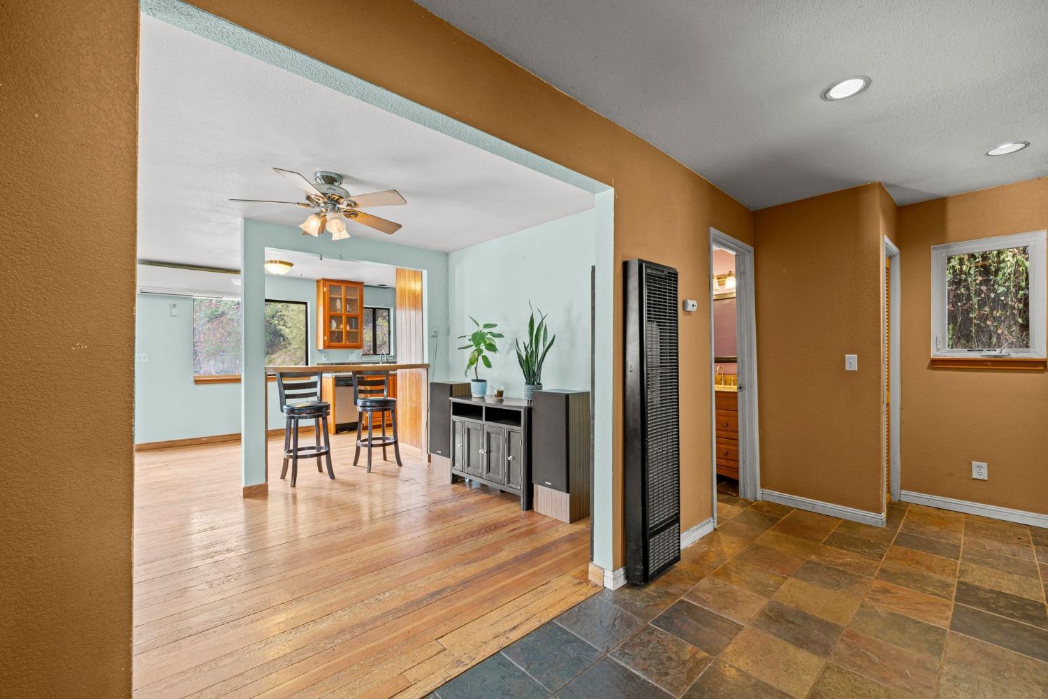 868 Reservoir Street