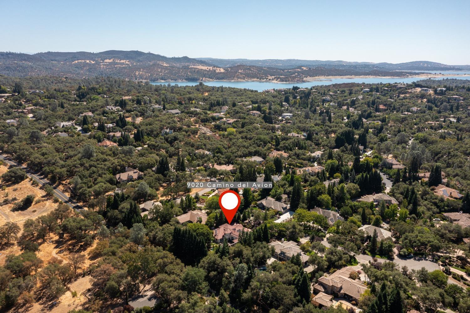 9020 Camino Del Avion