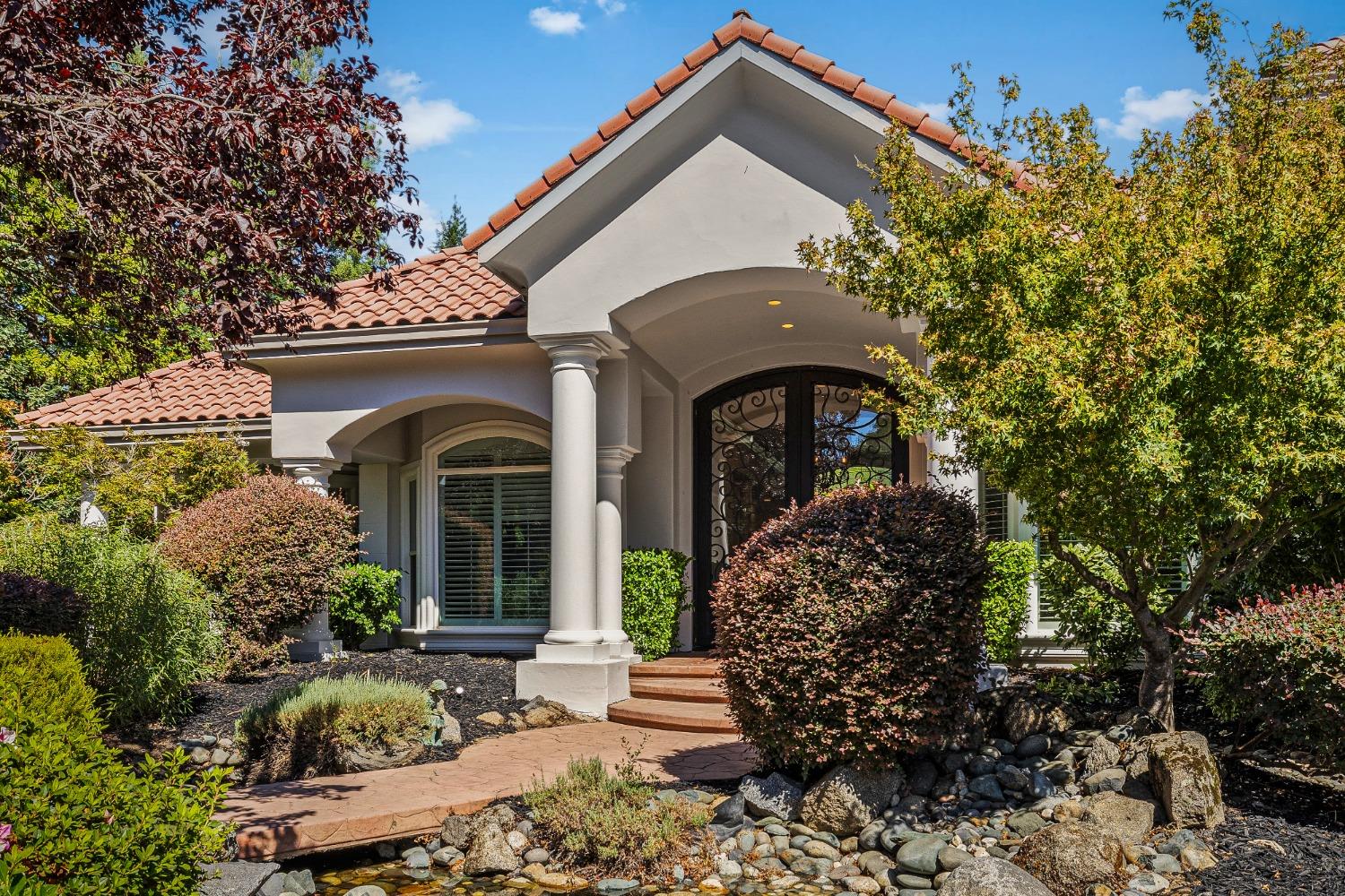 9020 Camino Del Avion