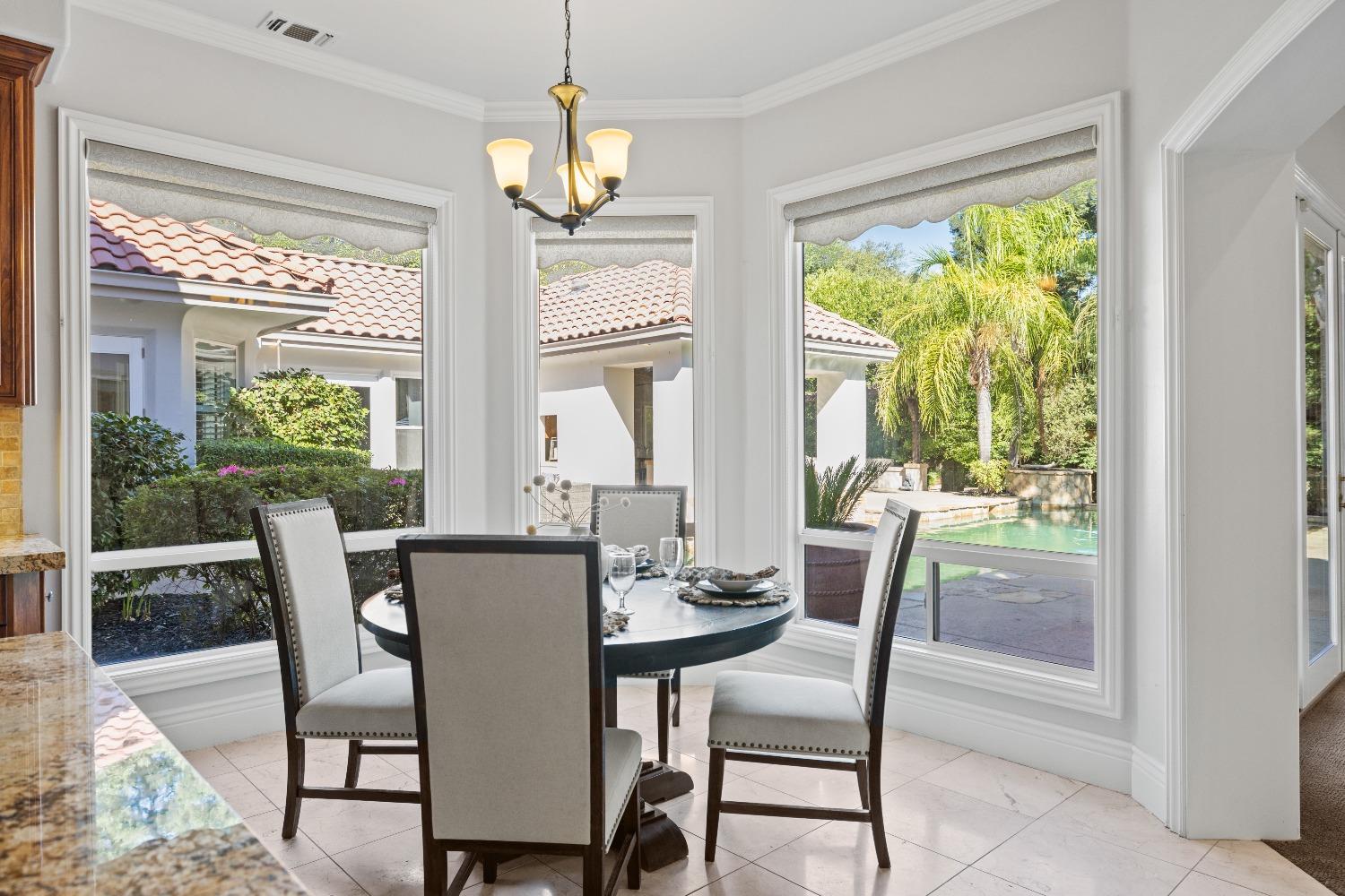 9020 Camino Del Avion