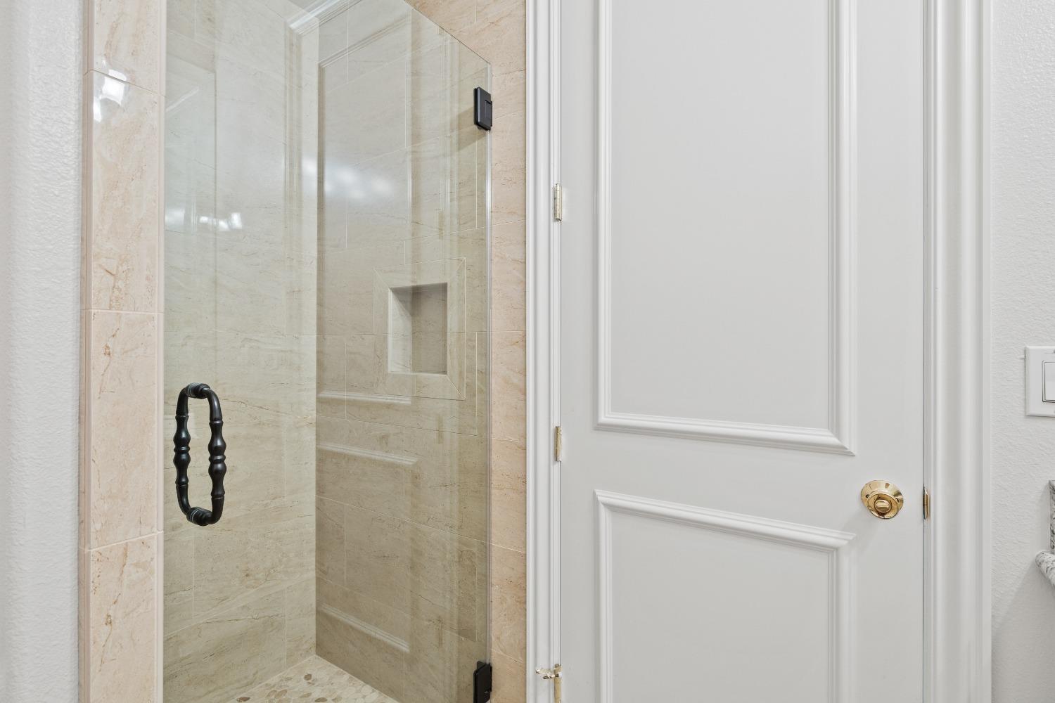 9020 Camino Del Avion