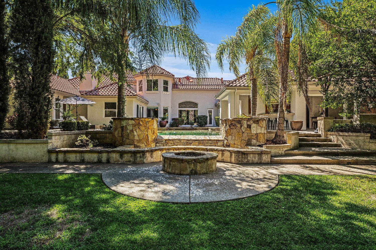 9020 Camino Del Avion