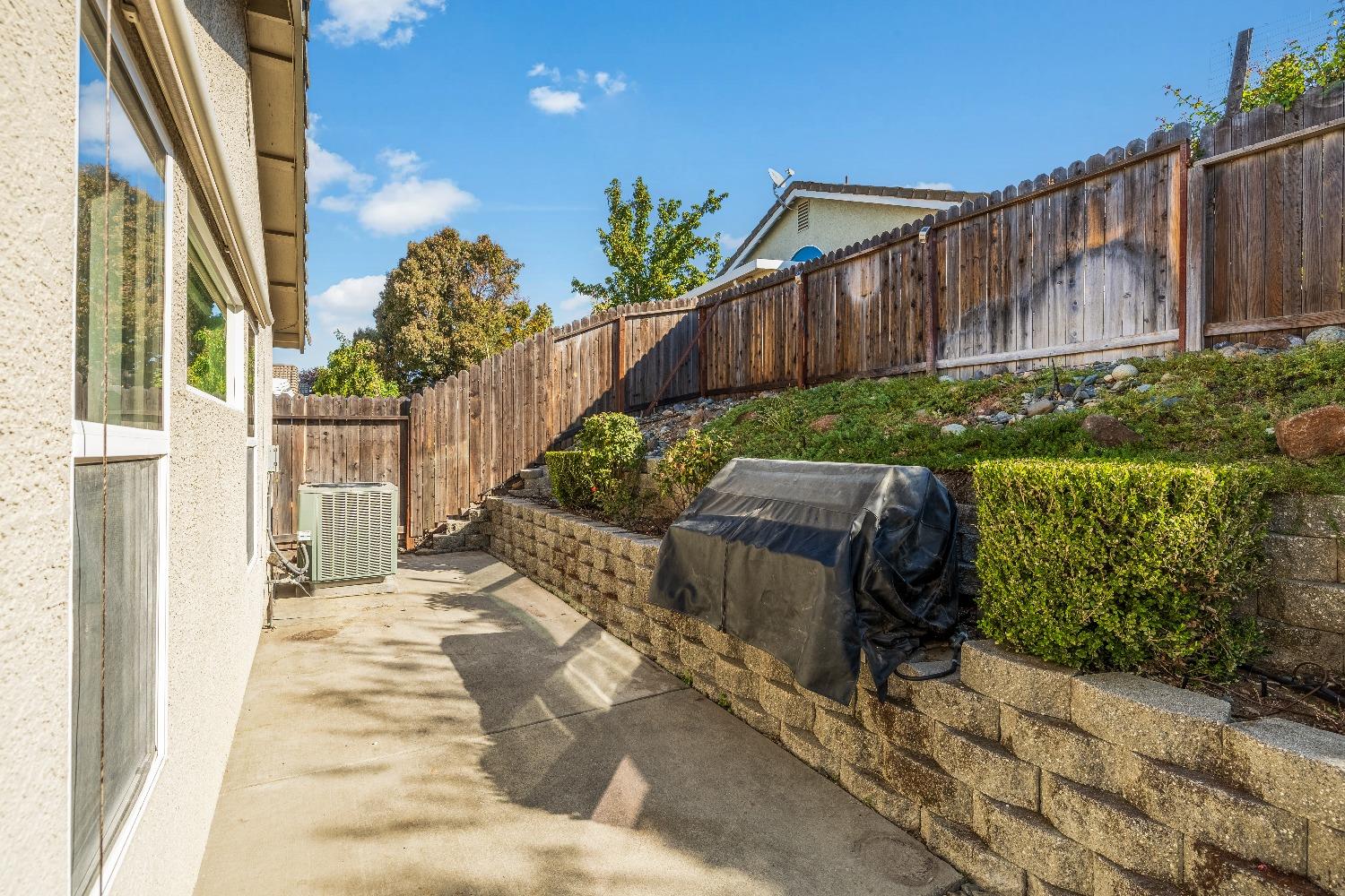 9078 Devon Crest Way