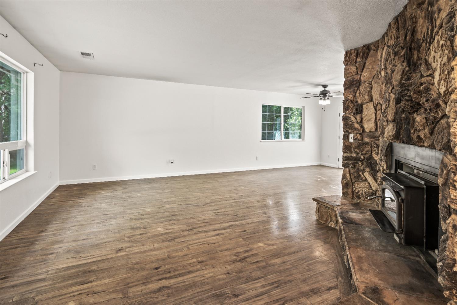 5446 Cold Springs Drive