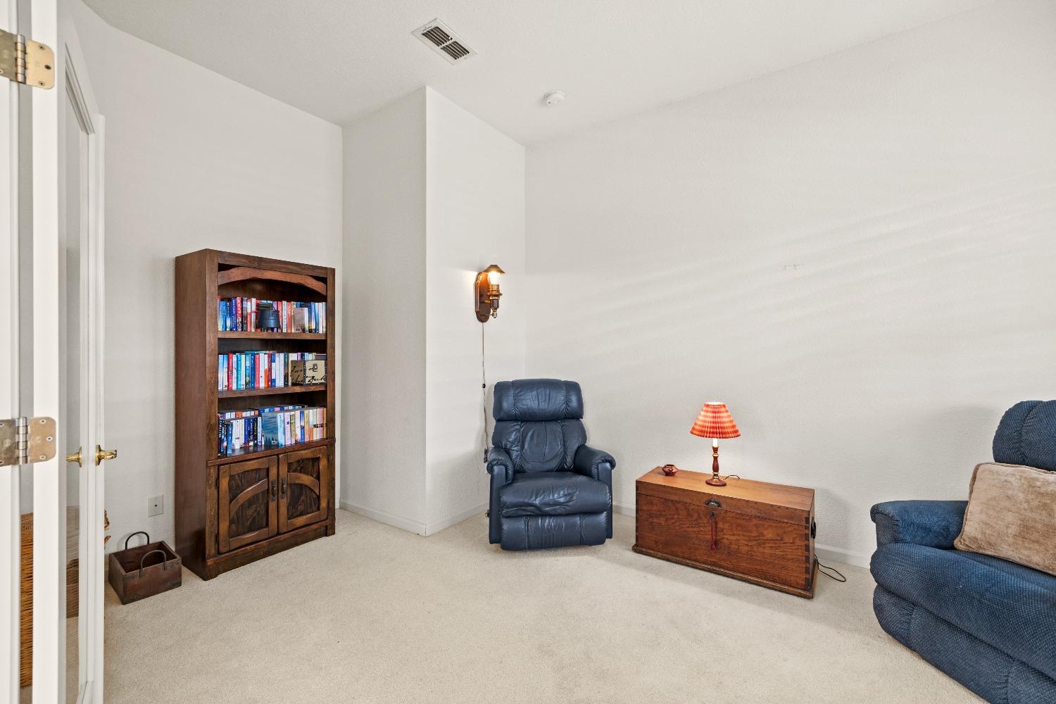 2305 Leonardo Street