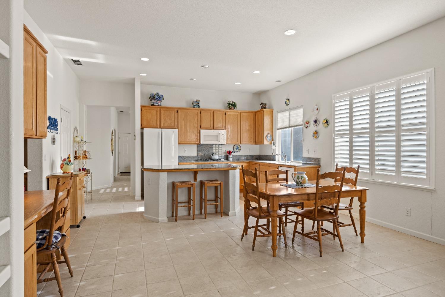 2305 Leonardo Street