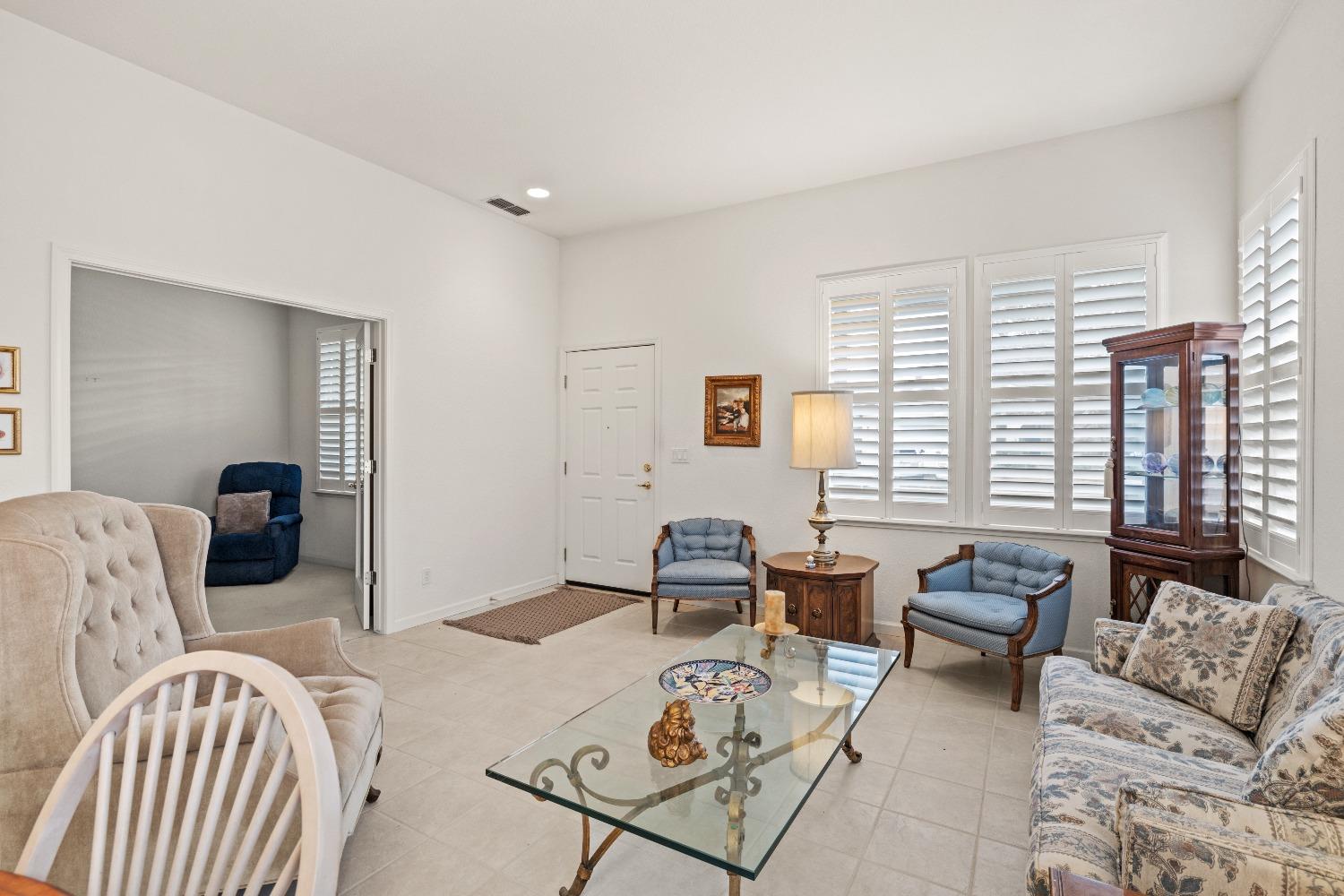 2305 Leonardo Street