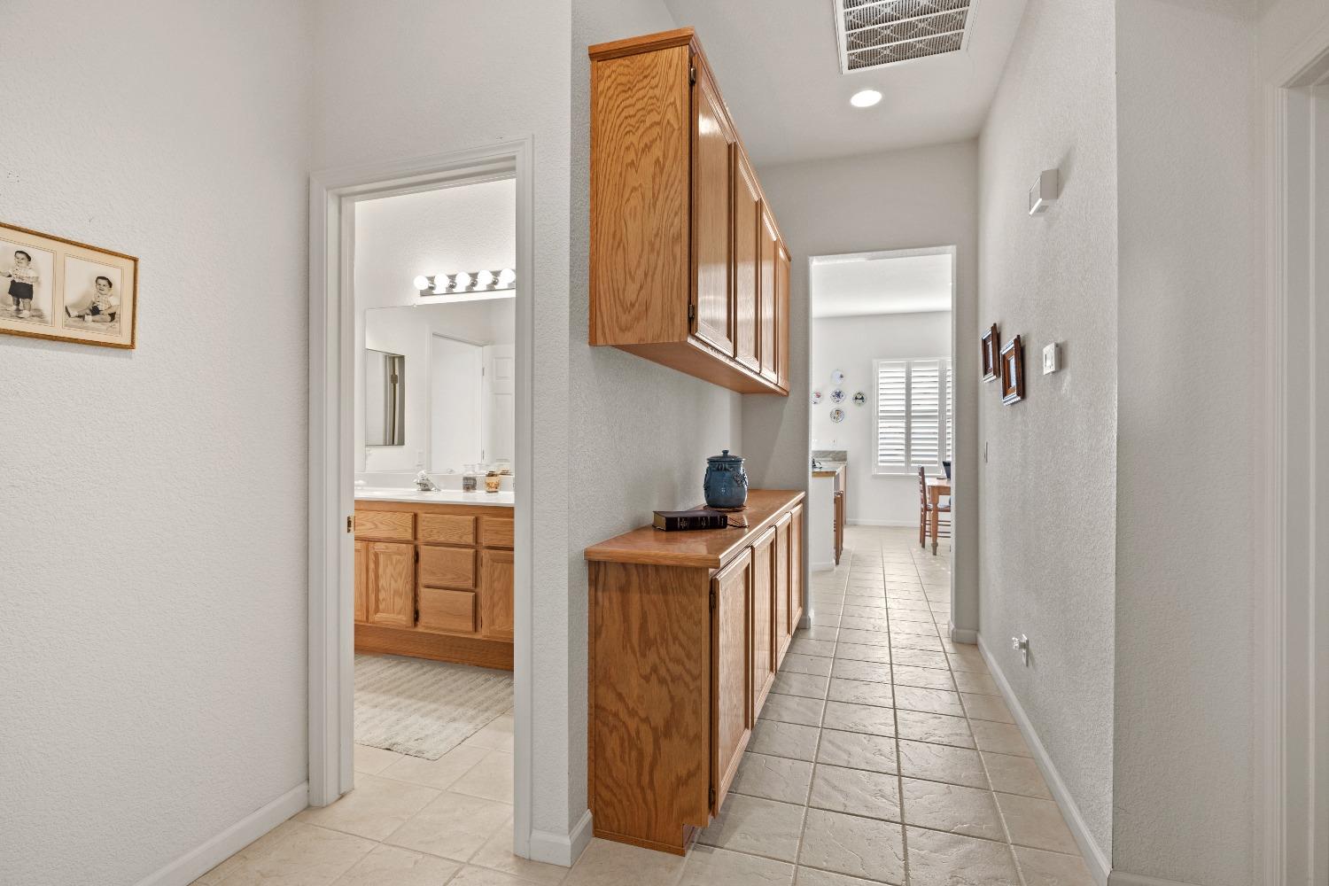 2305 Leonardo Street