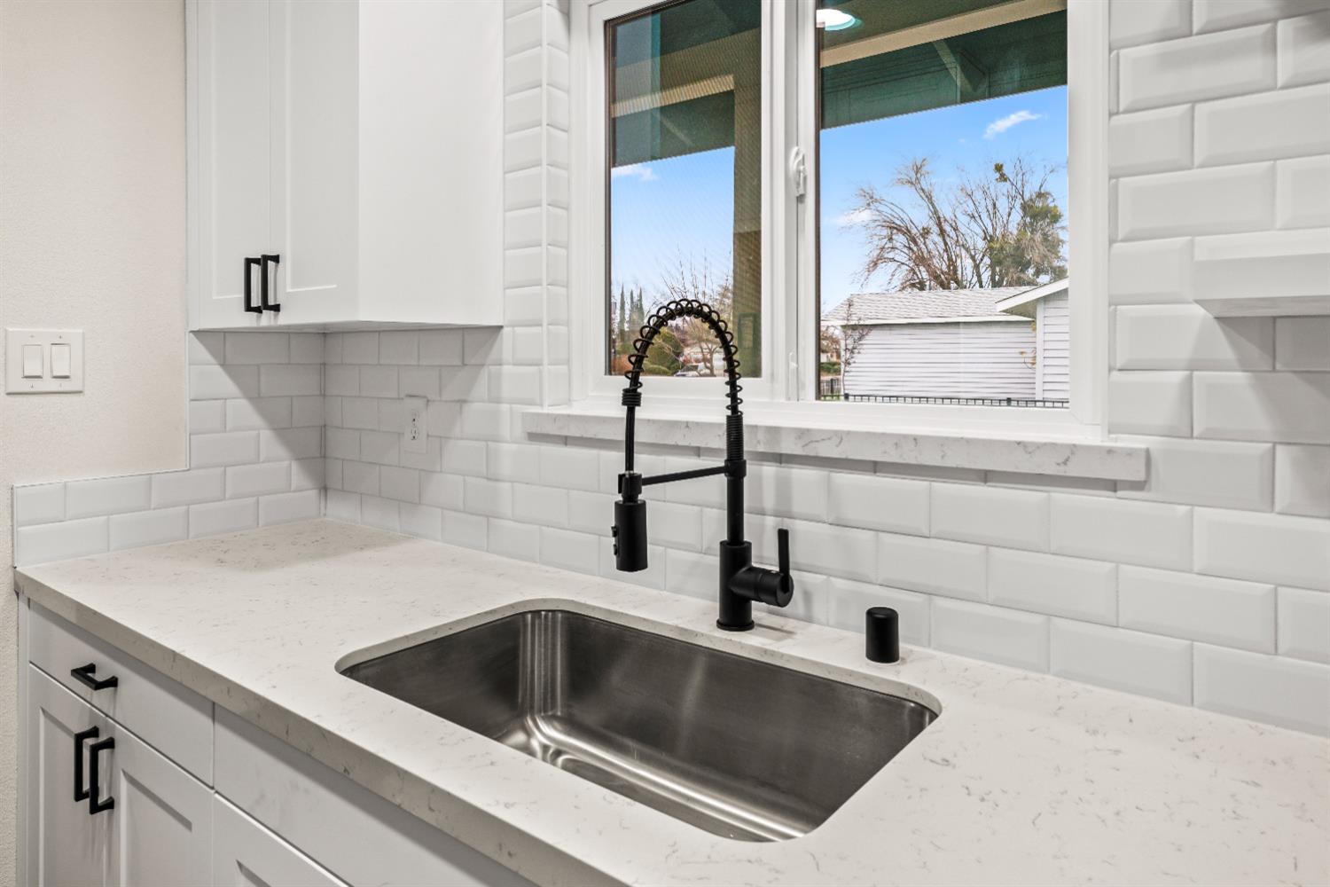 9948 Lincoln Village Drive