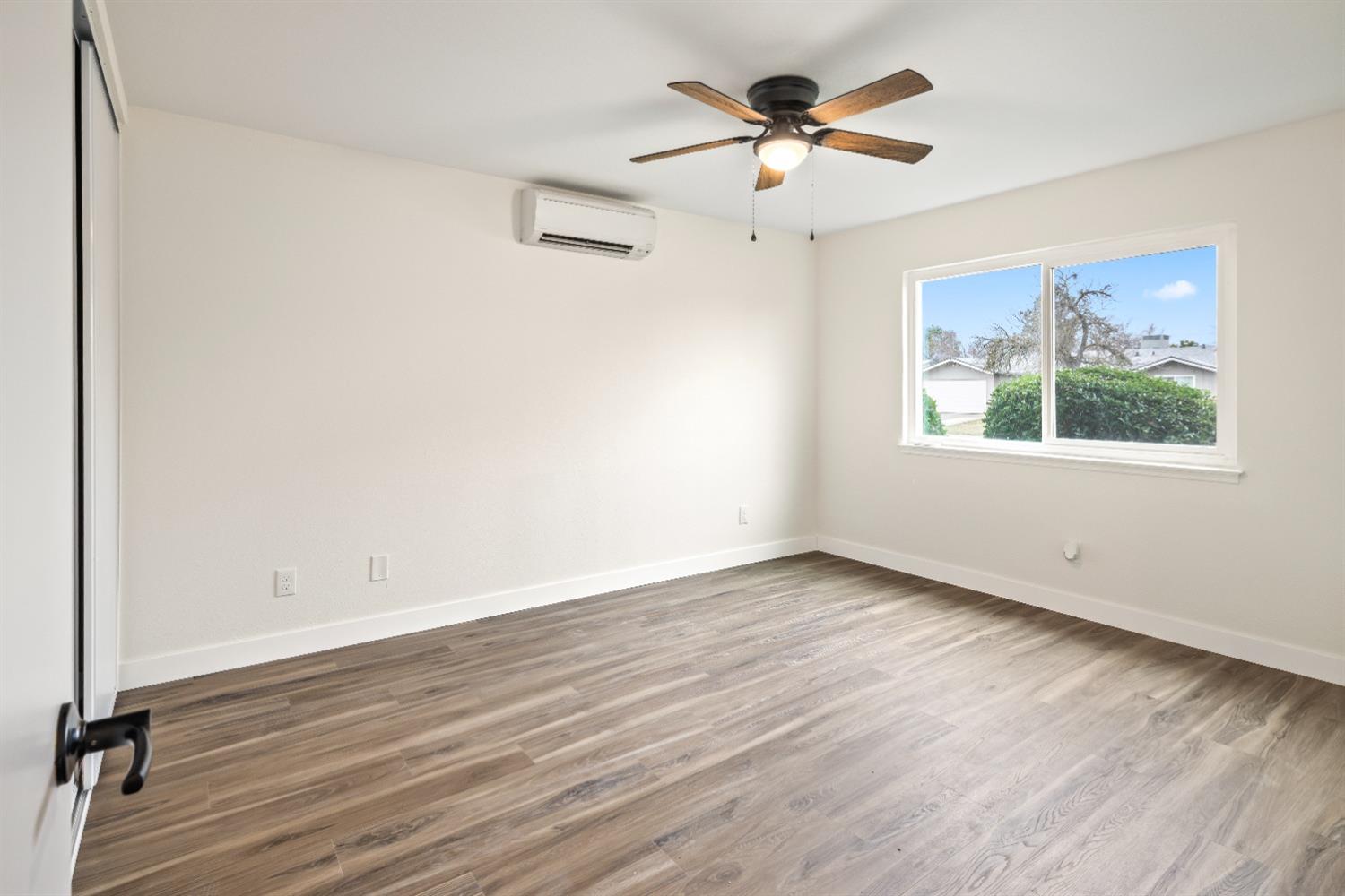 9948 Lincoln Village Drive