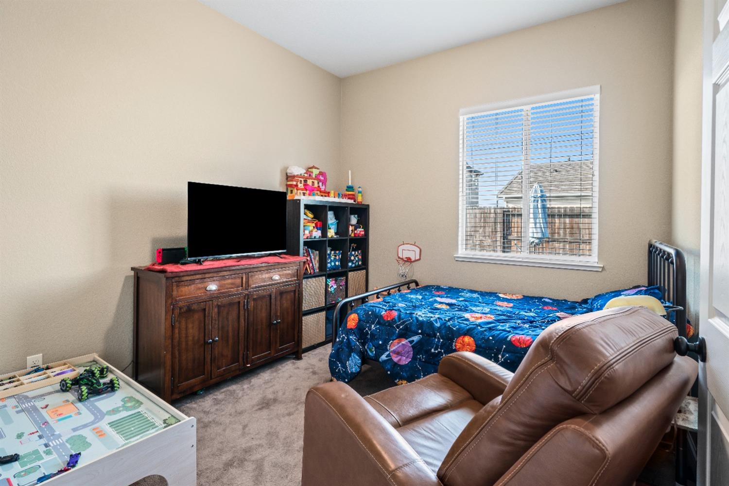 2643 Stephen Robert Lane